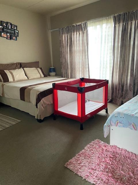 2 Bedroom Property for Sale in Vorna Valley Gauteng