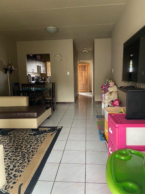 2 Bedroom Property for Sale in Vorna Valley Gauteng