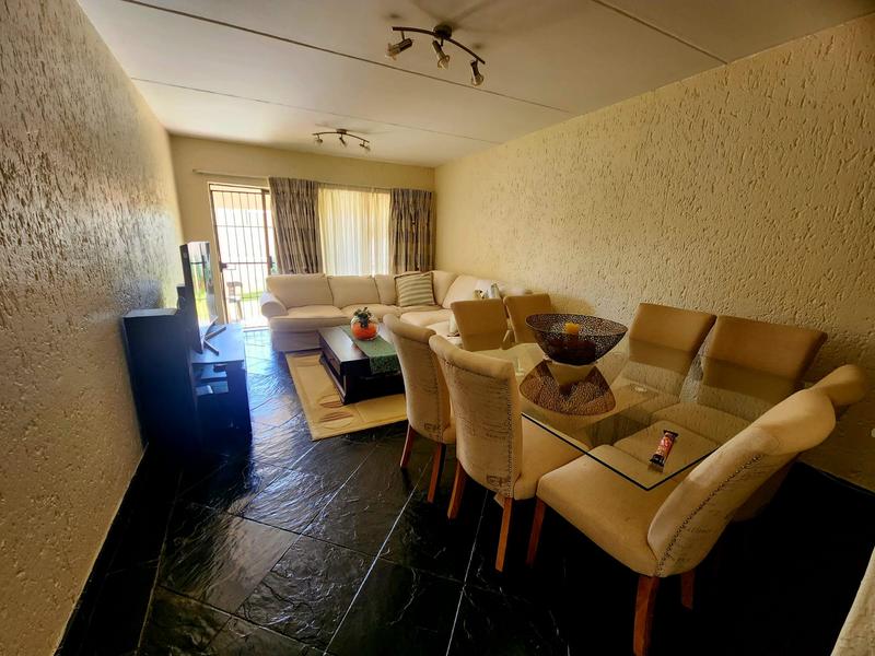 2 Bedroom Property for Sale in Vorna Valley Gauteng