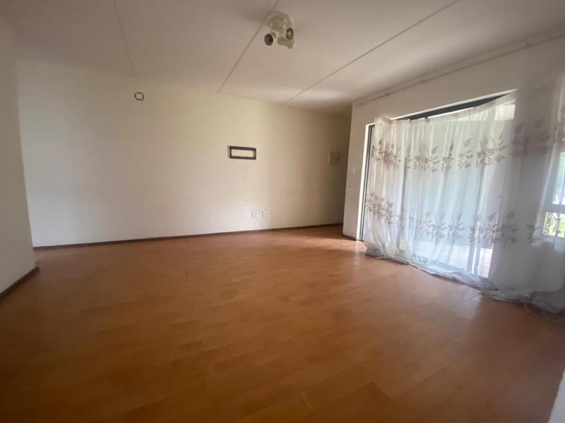 2 Bedroom Property for Sale in Vorna Valley Gauteng