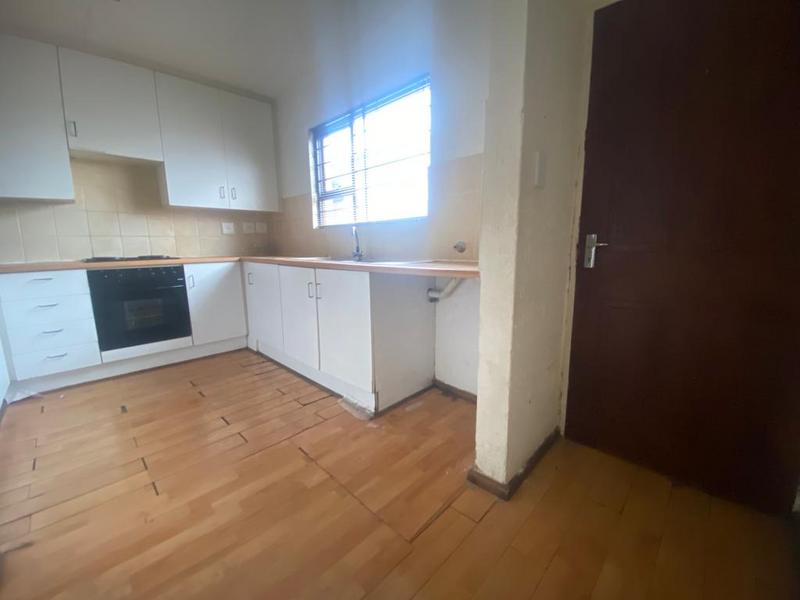 2 Bedroom Property for Sale in Vorna Valley Gauteng