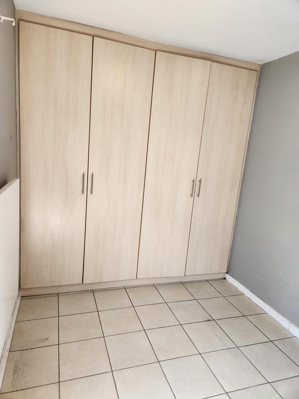 2 Bedroom Property for Sale in Buccleuch Gauteng