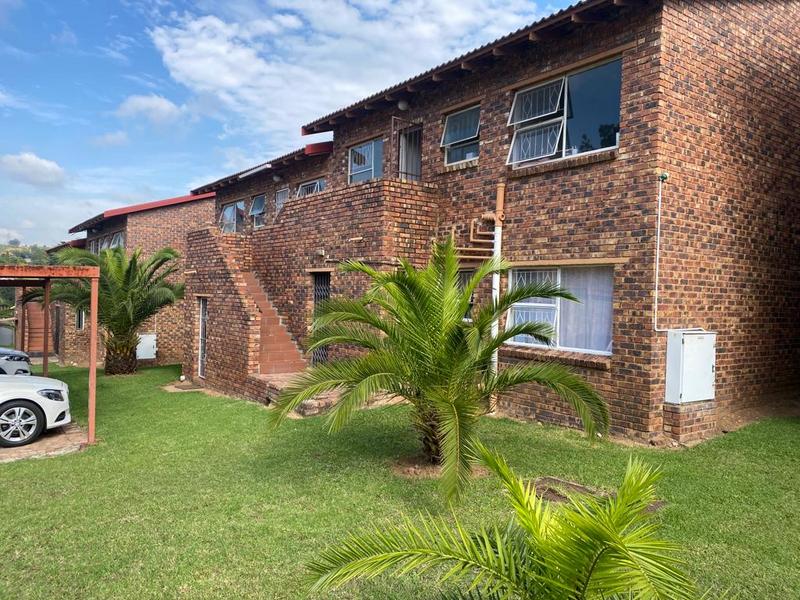 2 Bedroom Property for Sale in Buccleuch Gauteng