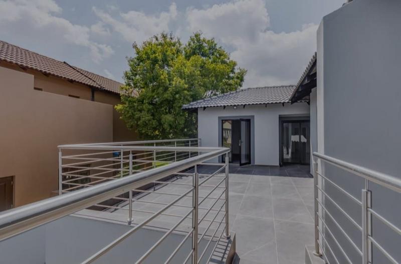 4 Bedroom Property for Sale in Fourways Gauteng