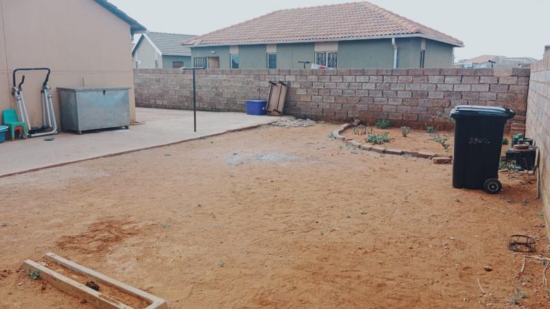 2 Bedroom Property for Sale in Protea Glen Gauteng