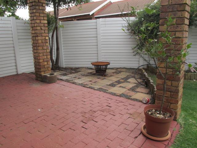 3 Bedroom Property for Sale in Elardus Park Gauteng