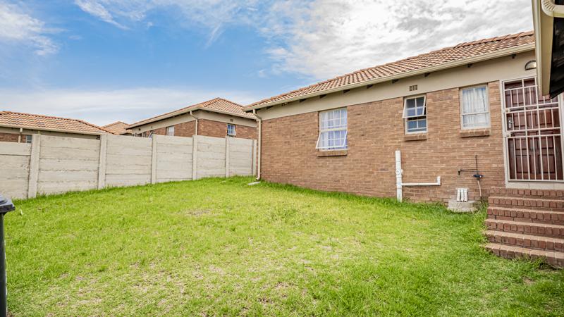 3 Bedroom Property for Sale in Thatchfield Gauteng