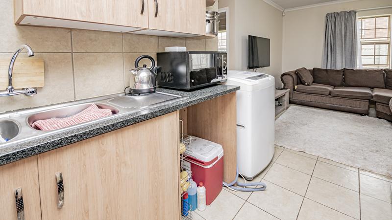 3 Bedroom Property for Sale in Thatchfield Gauteng