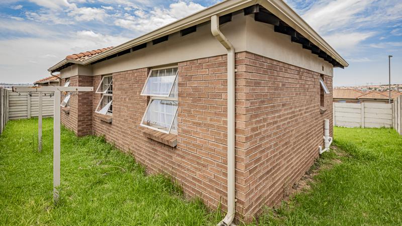 3 Bedroom Property for Sale in Thatchfield Gauteng