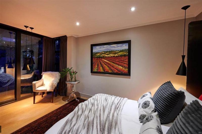 6 Bedroom Property for Sale in Waterfall Gauteng