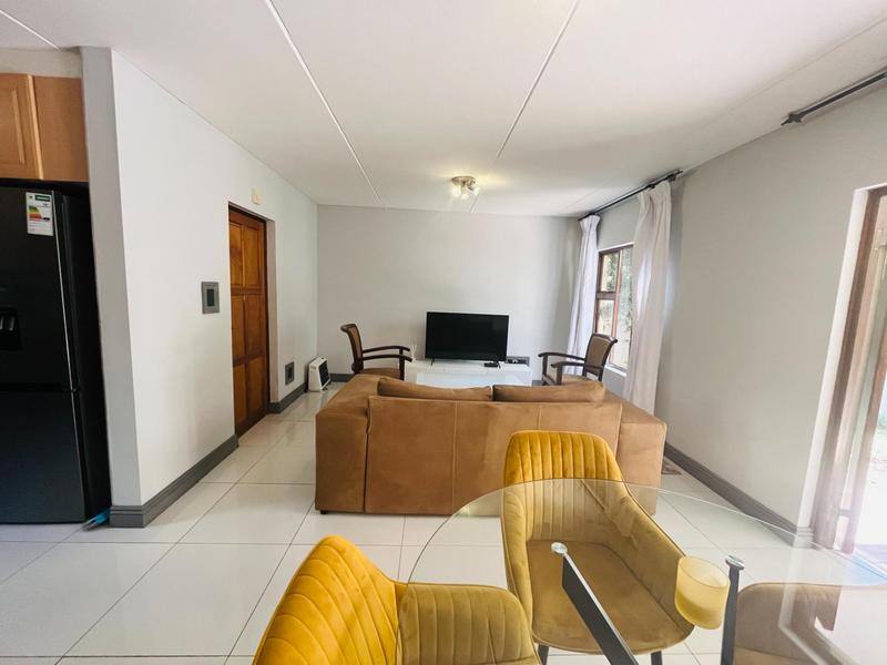 To Let 2 Bedroom Property for Rent in Lonehill Gauteng