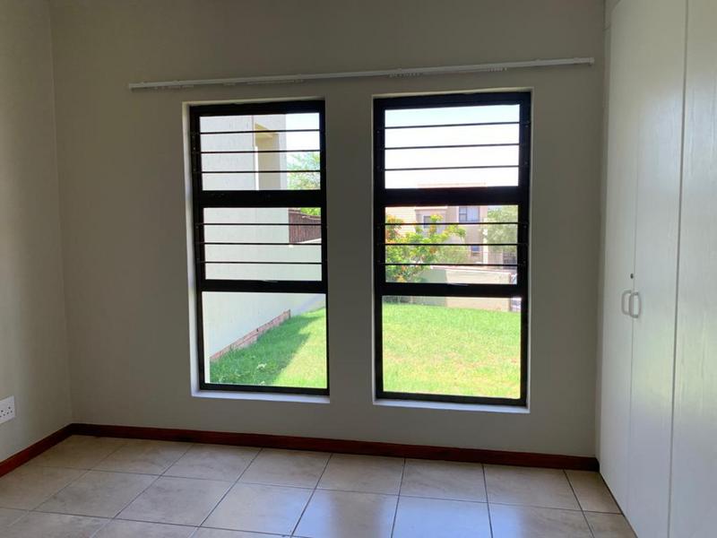 To Let 2 Bedroom Property for Rent in Broadacres Gauteng