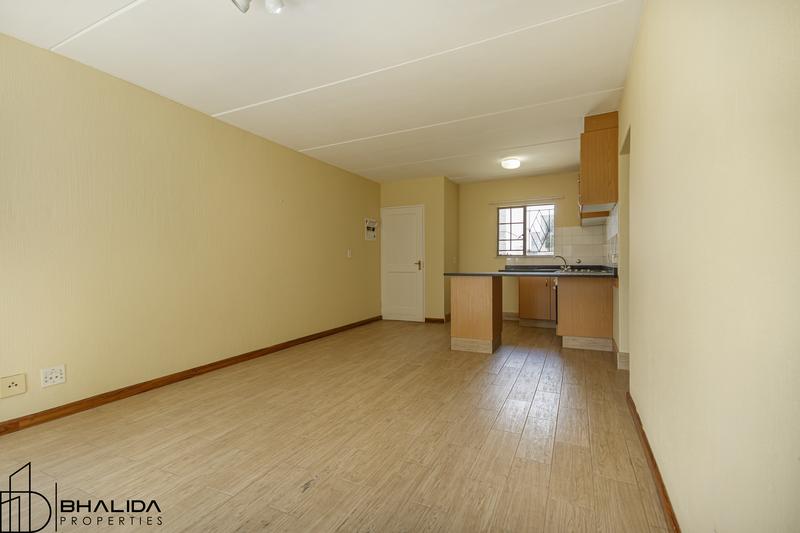 1 Bedroom Property for Sale in Buccleuch Gauteng