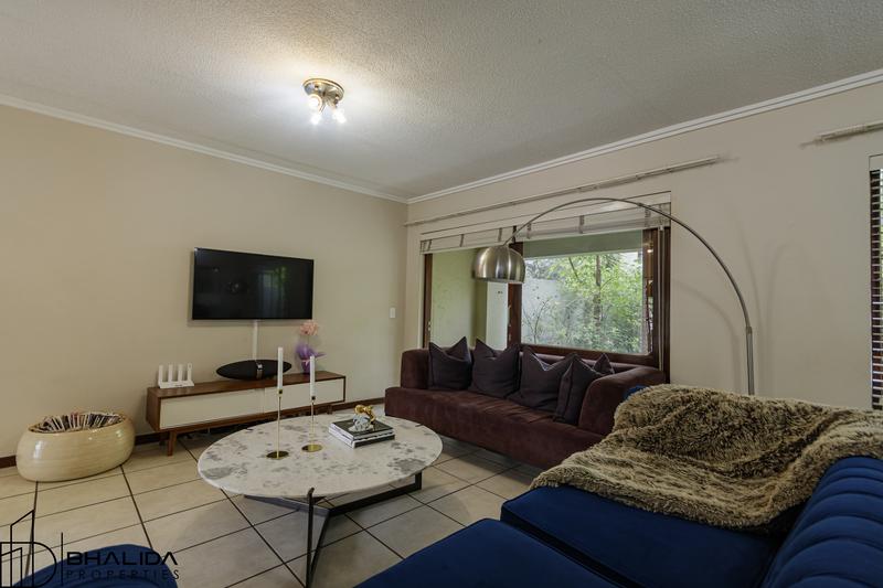 2 Bedroom Property for Sale in Broadacres Gauteng