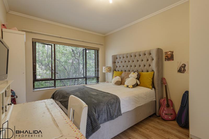 2 Bedroom Property for Sale in Broadacres Gauteng