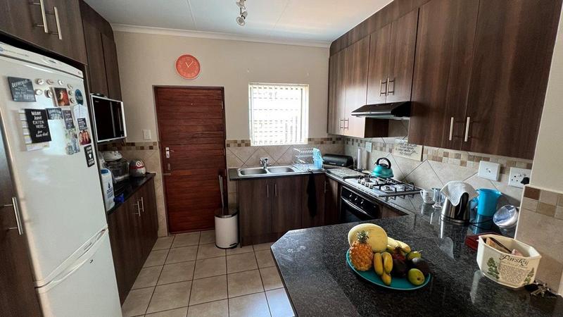 3 Bedroom Property for Sale in Brentwood Park Gauteng