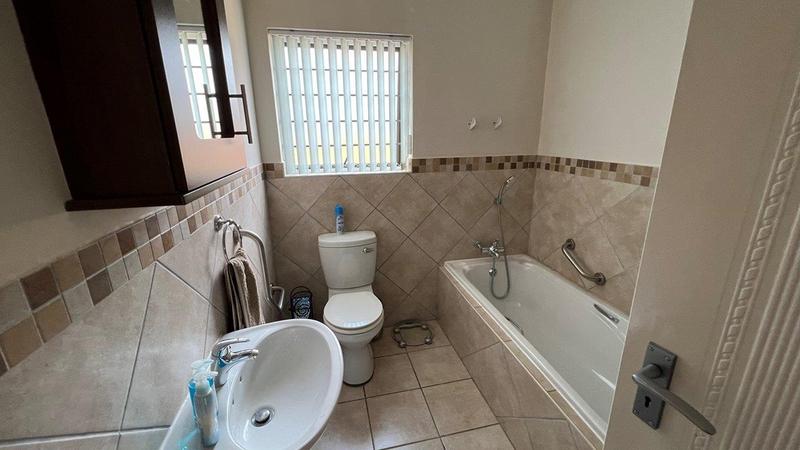 3 Bedroom Property for Sale in Brentwood Park Gauteng