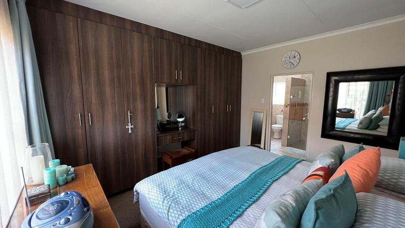 3 Bedroom Property for Sale in Brentwood Park Gauteng