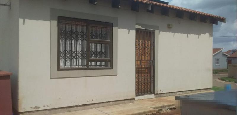 2 Bedroom Property for Sale in Lakeside Gauteng