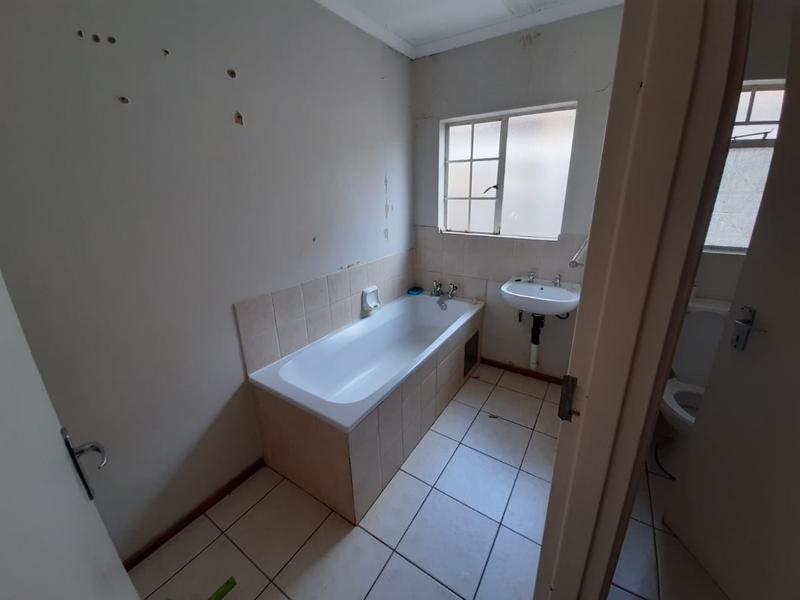 3 Bedroom Property for Sale in Akasia Gauteng