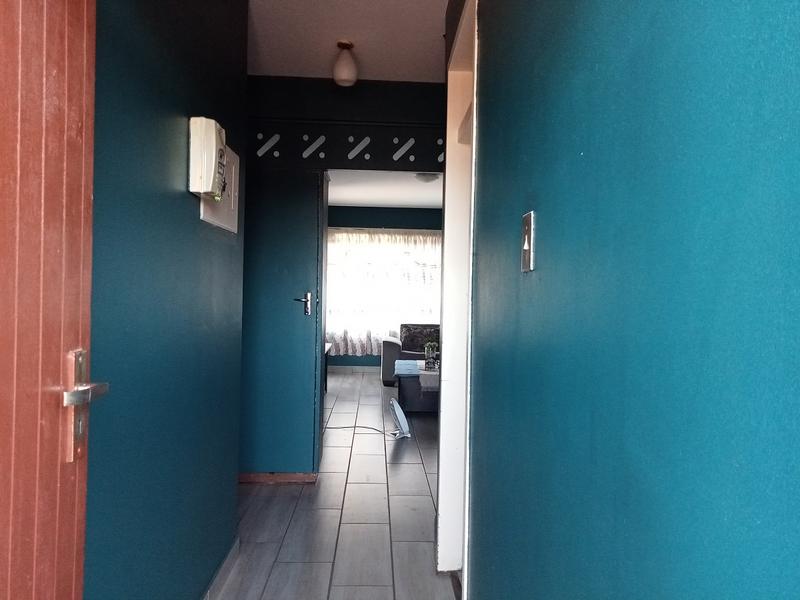 2 Bedroom Property for Sale in Vanderbijlpark CW Gauteng