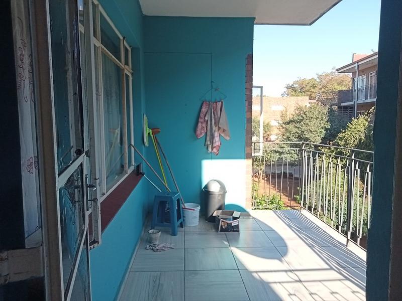 2 Bedroom Property for Sale in Vanderbijlpark CW Gauteng