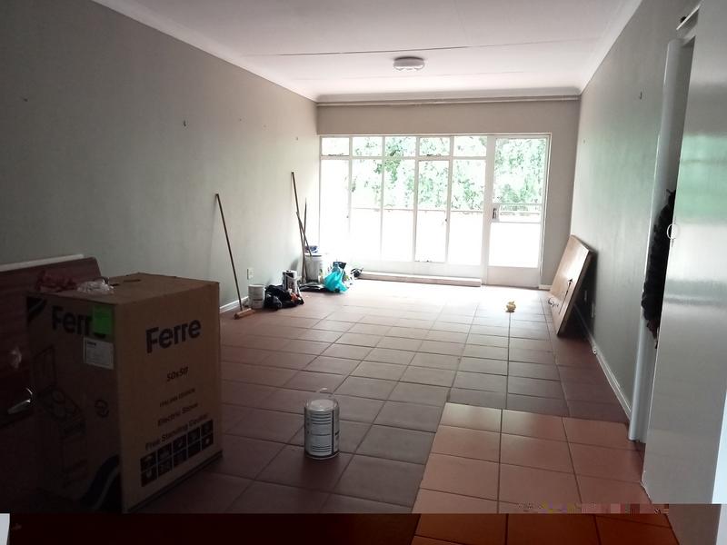 2 Bedroom Property for Sale in Vanderbijlpark CW Gauteng