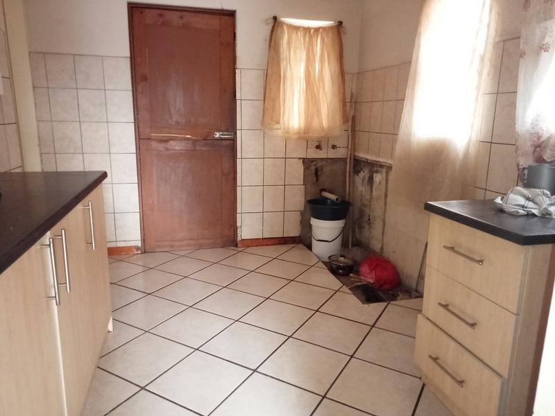 3 Bedroom Property for Sale in Vanderbijlpark Cw 6 Gauteng