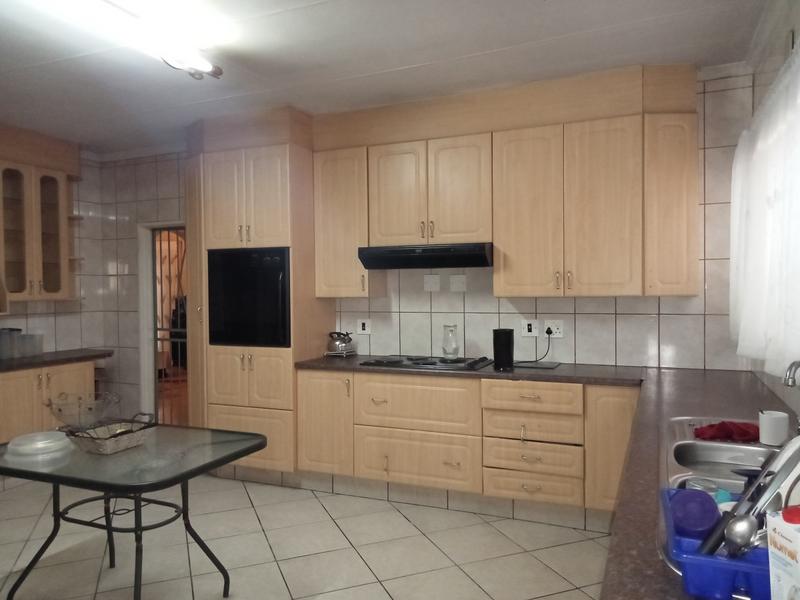 3 Bedroom Property for Sale in Vanderbijlpark SE 7 Gauteng