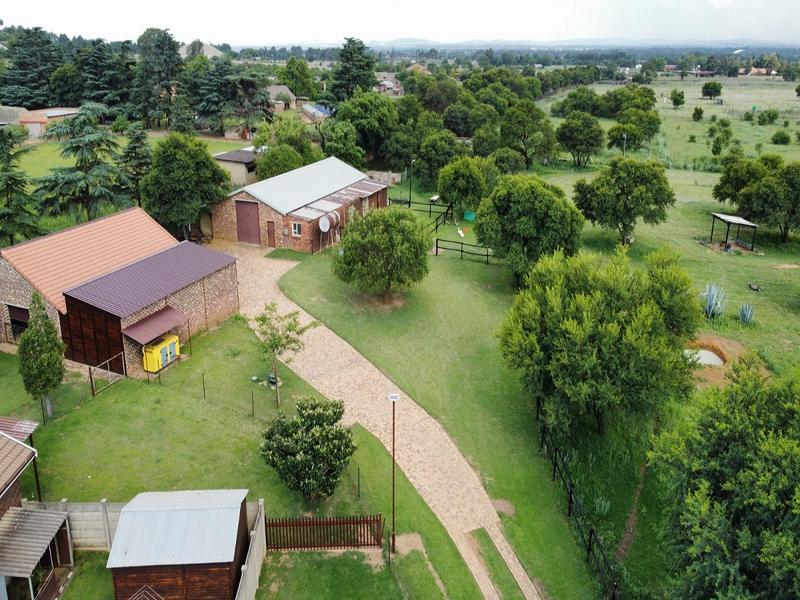 9 Bedroom Property for Sale in Houtkop A H Gauteng