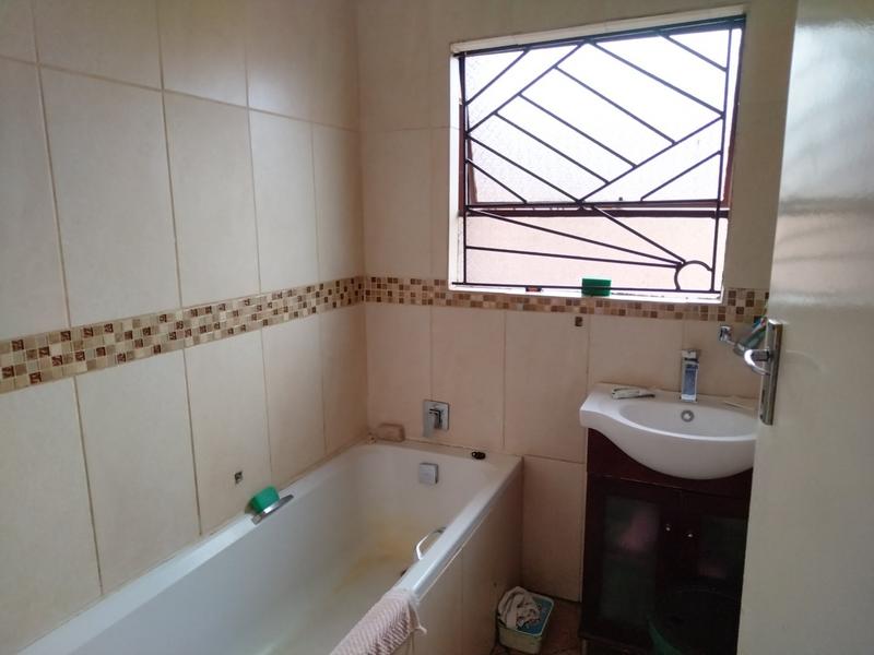 To Let 3 Bedroom Property for Rent in The Orchards Gauteng