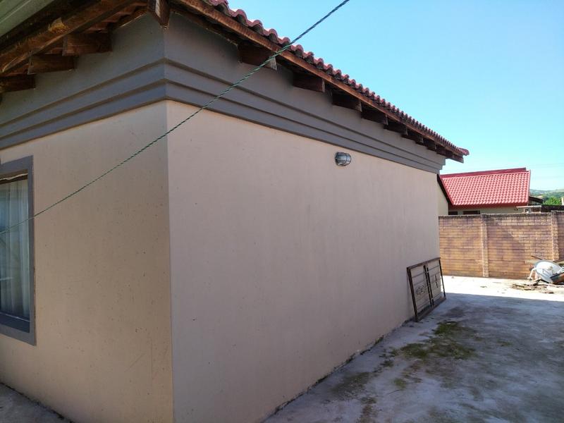 To Let 3 Bedroom Property for Rent in Danville Gauteng