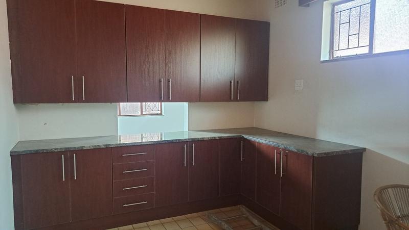 To Let 4 Bedroom Property for Rent in Muckleneuk Gauteng