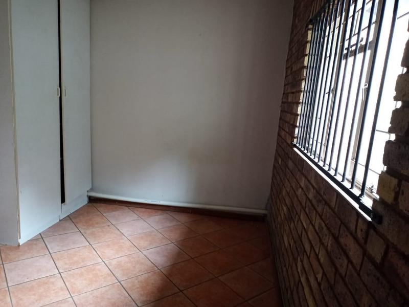 To Let 1 Bedroom Property for Rent in Pretoria North Gauteng