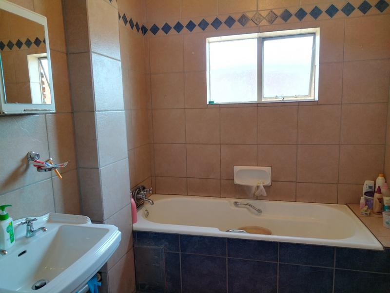 To Let 3 Bedroom Property for Rent in Pretoria West Gauteng