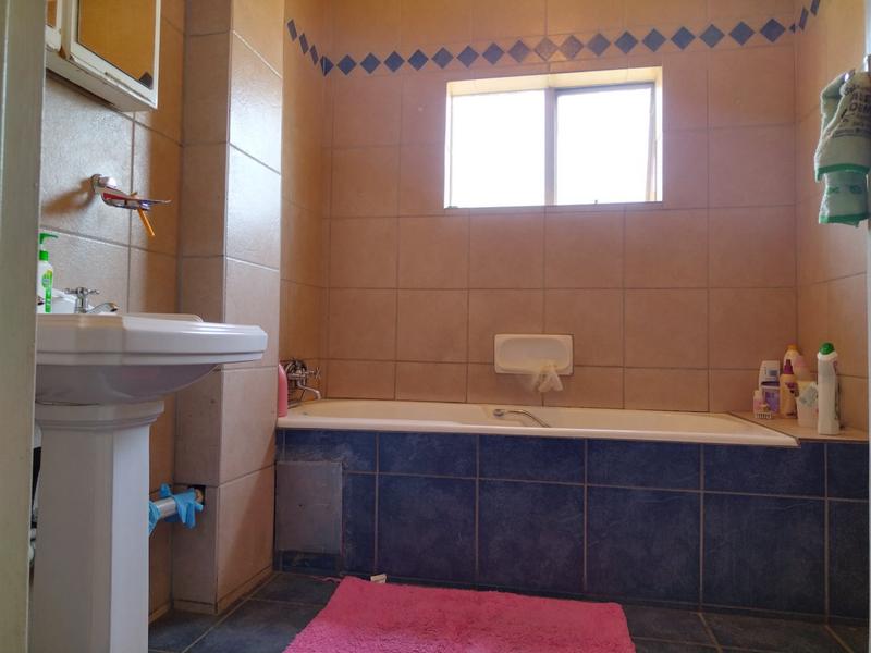 To Let 3 Bedroom Property for Rent in Pretoria West Gauteng