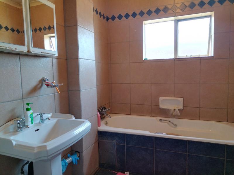 To Let 3 Bedroom Property for Rent in Pretoria West Gauteng