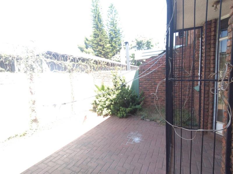 To Let 3 Bedroom Property for Rent in Pretoria West Gauteng