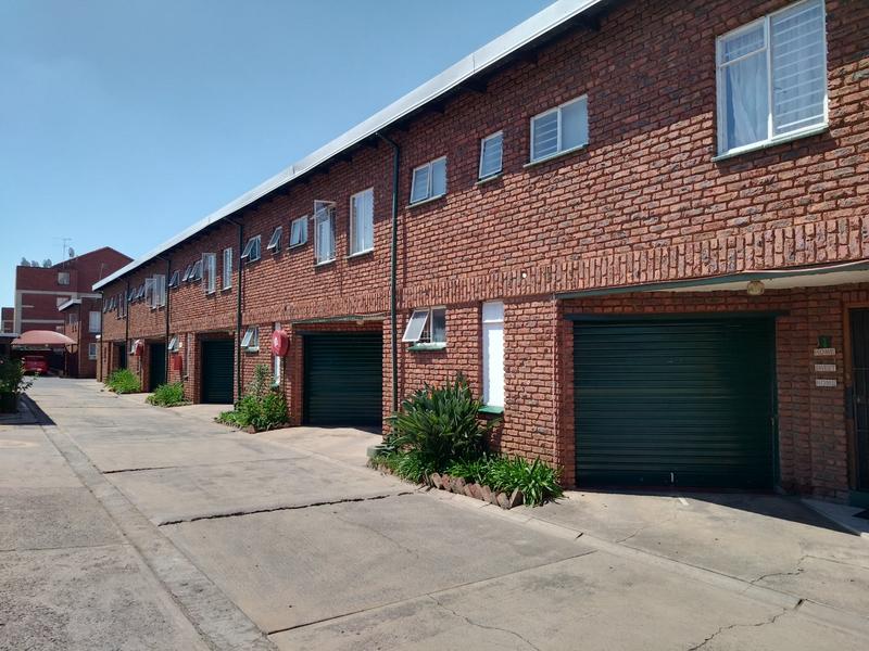 To Let 3 Bedroom Property for Rent in Pretoria West Gauteng