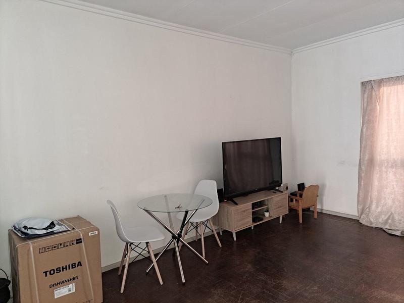 To Let 2 Bedroom Property for Rent in Sunnyside Gauteng