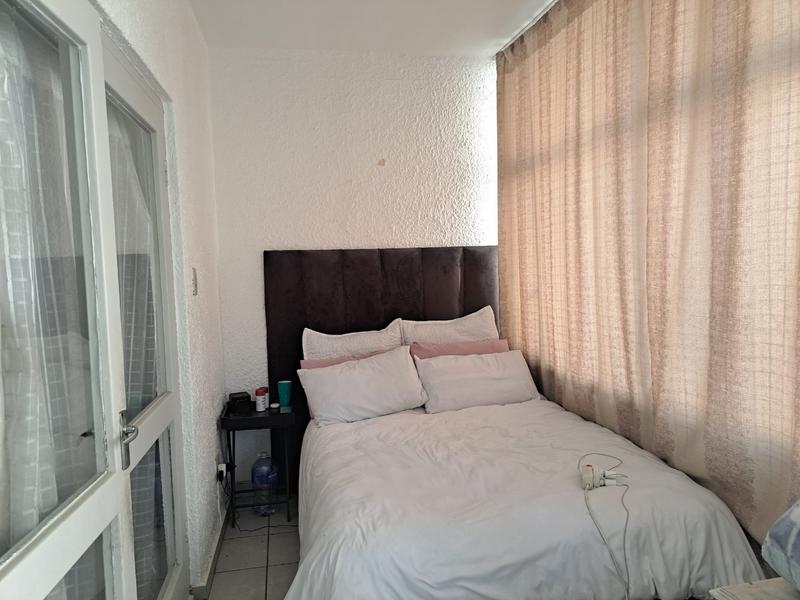 To Let 2 Bedroom Property for Rent in Sunnyside Gauteng