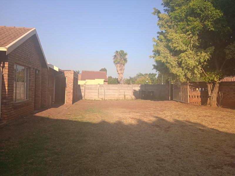 To Let 3 Bedroom Property for Rent in The Orchards Gauteng