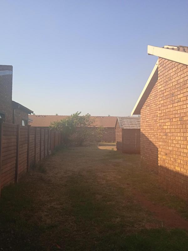 To Let 3 Bedroom Property for Rent in The Orchards Gauteng