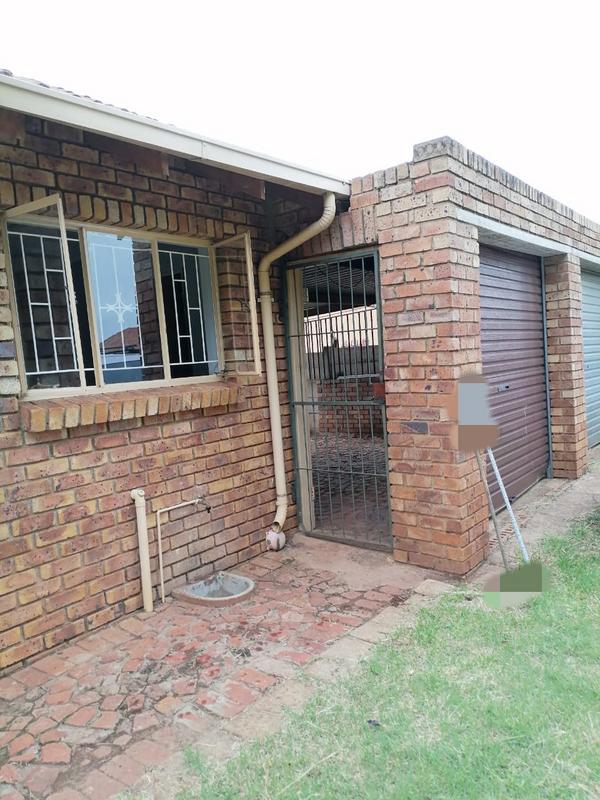 To Let 3 Bedroom Property for Rent in The Orchards Gauteng