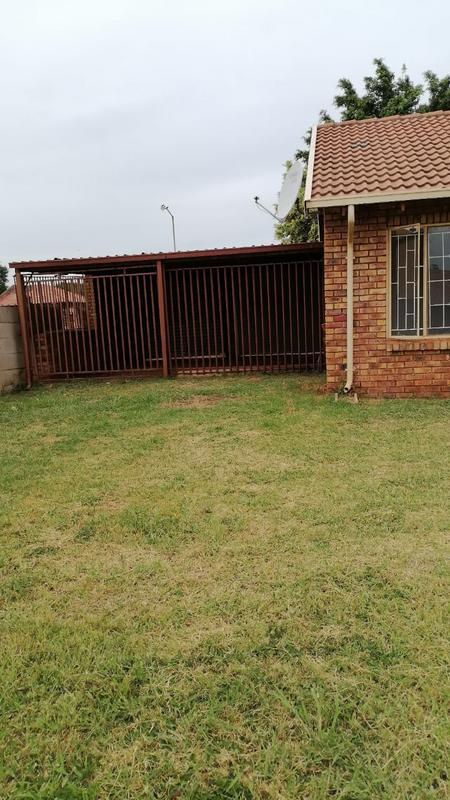 To Let 3 Bedroom Property for Rent in The Orchards Gauteng