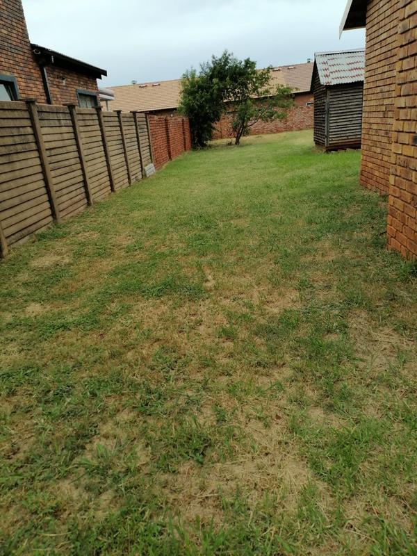 To Let 3 Bedroom Property for Rent in The Orchards Gauteng