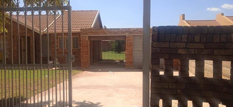 To Let 3 Bedroom Property for Rent in The Orchards Gauteng