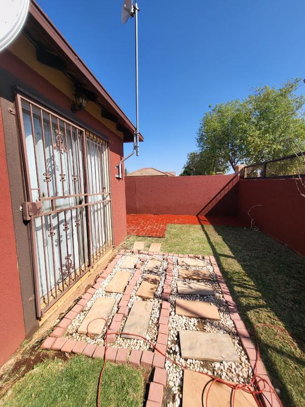 To Let 3 Bedroom Property for Rent in The Orchards Gauteng