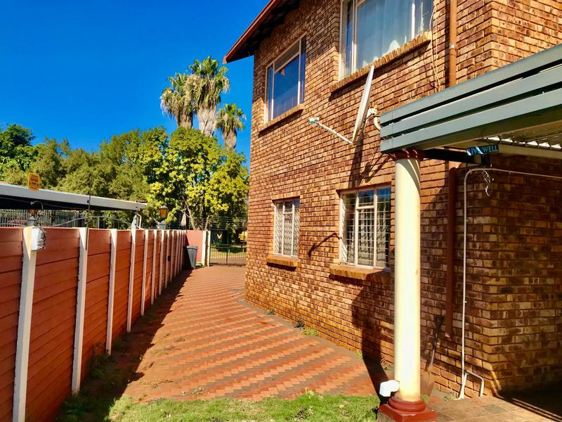 To Let 4 Bedroom Property for Rent in Doornpoort Gauteng