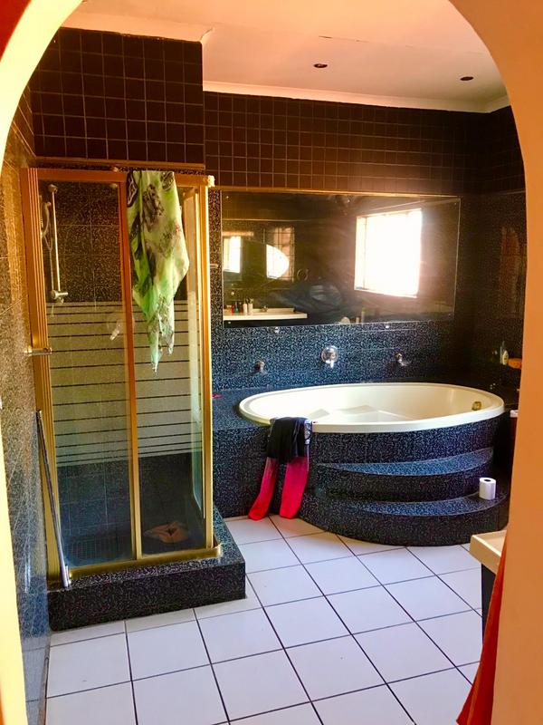 To Let 4 Bedroom Property for Rent in Doornpoort Gauteng
